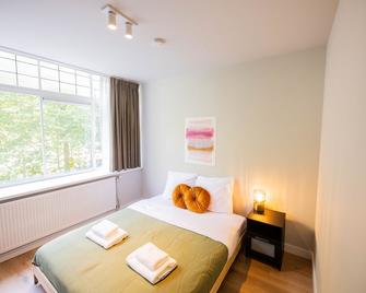 Elegant Oasis 2bdr Apartment Ws - Rotterdam - Soverom