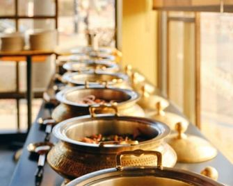 Fabhotel Marvey Residency - Bombay