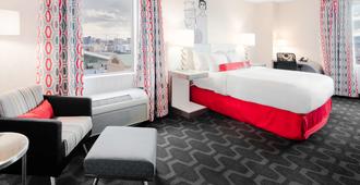 The Curtis Denver - a DoubleTree by Hilton Hotel - Denver - Bedroom