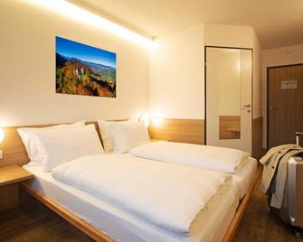Oekotel Hohenems - Hohenems - Schlafzimmer