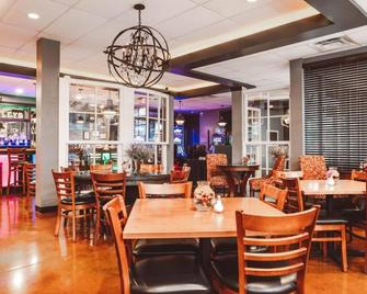 Quiet, Relaxing Stay l Library Lounge, Games, Dog-friendly & Outdoor Spaces - Zion - Restaurace