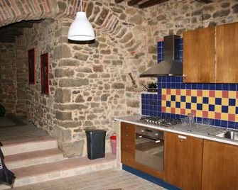 Voted Best Vacation Rental in Tuscany - Gallicano - Cuisine