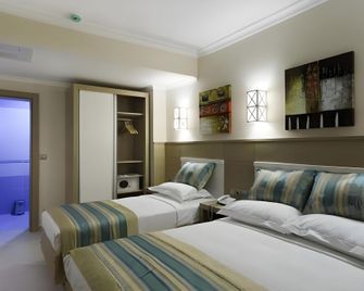 Asmin Hotel Bodrum - Bodrum - Habitación