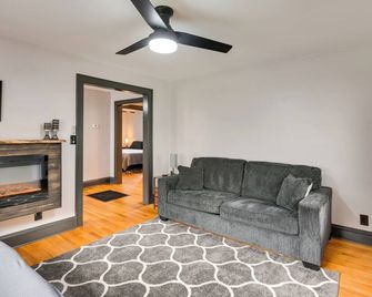 Mullens Home - Close to Hatfield-McCoy Trailhead! - Mullens - Sala de estar