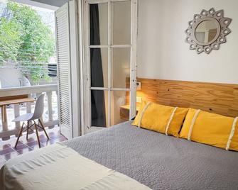 Mora Hostel - Mendoza - Bedroom