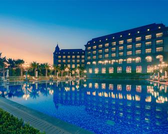 Wyndham Garden Haikou South - Haikou - Building