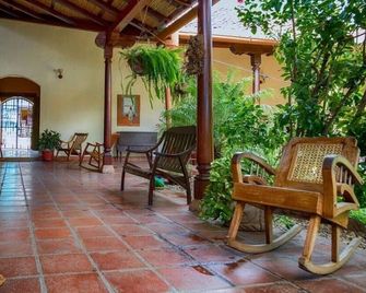 Hotel La Posada del Sol - Granada - Patio