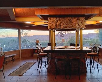 The Showboat Riverfront - Yuma - Dining room