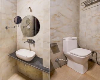 Collection O Hotel Ganga Palace - Haridwar - Bedroom