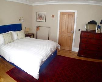 Room 5-Double room-Ensuite with Bath - Ramsgate - Ložnice