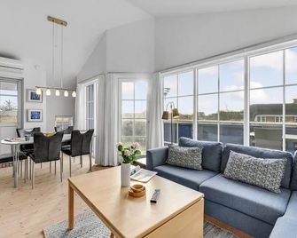 Amazing Home In Hvide Sande With Wifi - Hvide Sande - Soggiorno