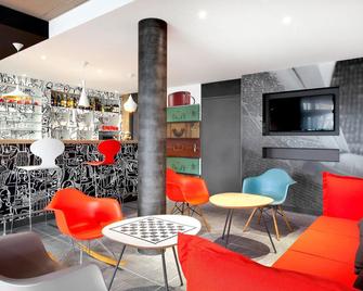 Ibis Budget Clermont Ferrand Nord Riom - Riom - Lounge