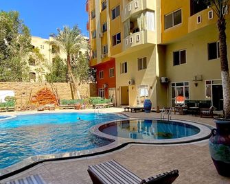 Diamond Arabia. Hurghada downtown - Hurghada - Piscine