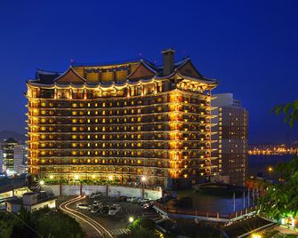 Commodore Hotel Busan - Busán - Edificio