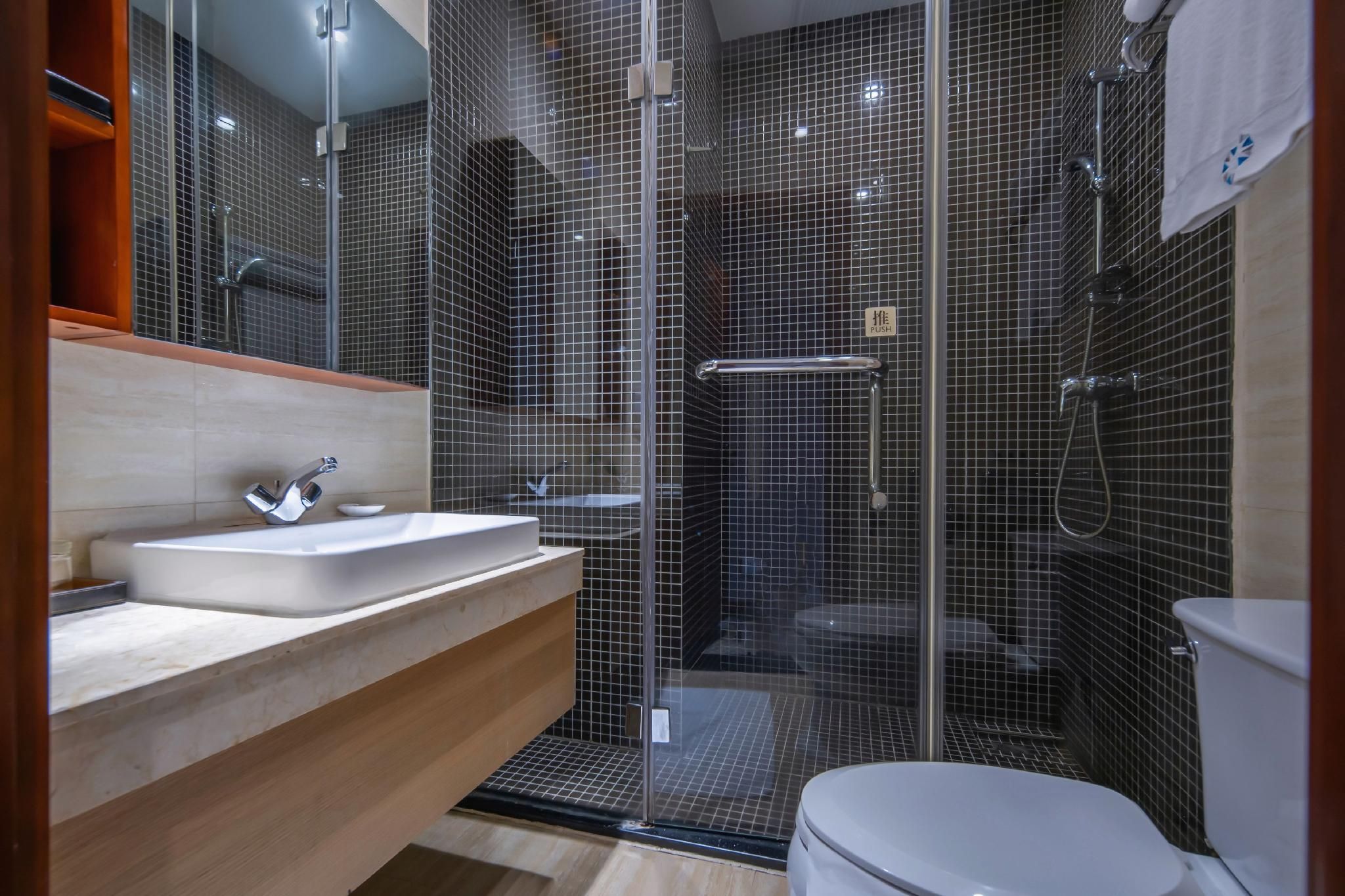 Hongcui Garden Hotel (Linyi Taisheng Plaza Branch) - Linyi - Schlafzimmer