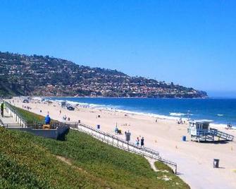 Gorgeous Family Escape! Spacious Family Unit, Pool, Restaurant - Torrance - Beach