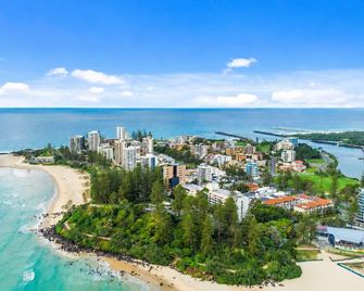 Bella Mare Beachside Apartments - Coolangatta