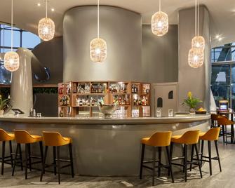 Voco Milan - Fiere By IHG - Мілан - Бар