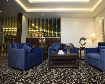 Rest Night Serviced Apartments Wadi Al Dawasir - Wadi Ad Dawasir - Lounge