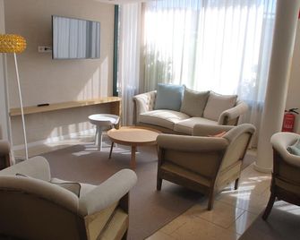 Hotel Tarongeta - Adults Only - Cadaques - Stue