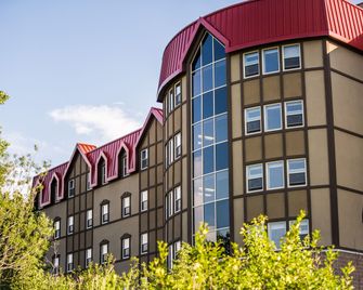 Grenfell Campus Summer Accommodations - Corner Brook - Building