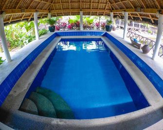 Tierra de Lago - Los Baños - Pool