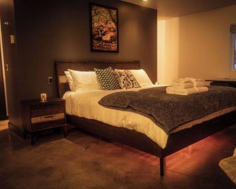 Cozy Northern lights retreat in Niven Lake w/ stunning lake views - Yellowknife