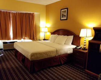 Comstock Inn & Conference Center - Owosso - Habitación
