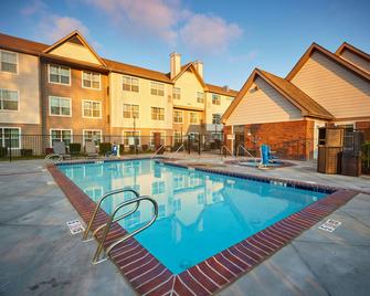 Residence Inn Eugene Springfield - Eugene - Pool