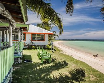 Tailua Beach Fale - Manase - Beach