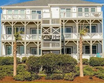 Light & Airy Oceanside Escape - Beach, Pool, & Pickleball / Tennis! - Emerald Isle - Building