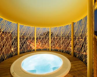 Axel Hotel Berlin - Adults Only - ברלין - בריכה