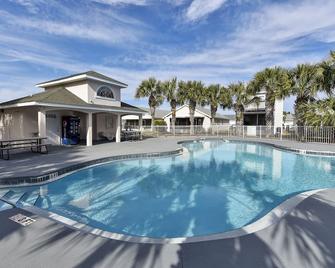 Poolside Cabana by Book That Condo - Panama City Beach - Pool