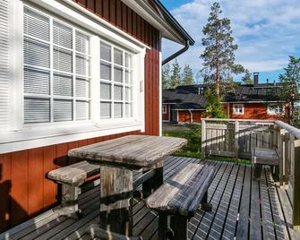 Holiday Home Hirvasaho b 1 by Interhome - Saariselka - Patio