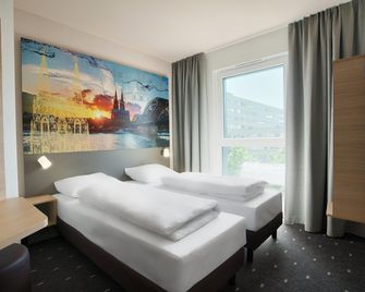 B&B Hotel Köln-City - קלן - חדר שינה