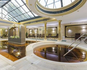 Hotel Aurum - Hajdúszoboszló - Lobby