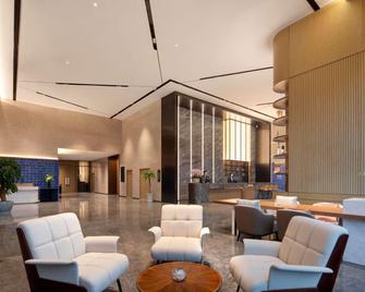 Novotel Lianyungang Haizhou - Lianyungang - Building