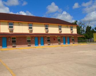 Town House Motel - Bay City - Edificio