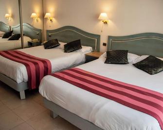 Logis Le Saint Nicolas - Bar-sur-Aube - Chambre