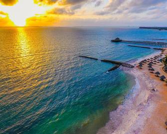 White Sands Resort & Conference Centre - Dar es Salaam - Playa