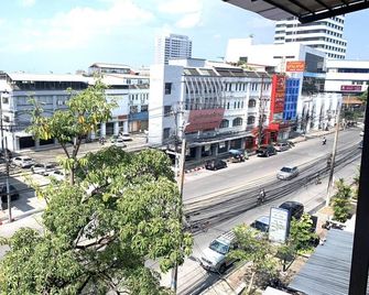 Lub Sbuy Hostel - Phuket - Vista del exterior