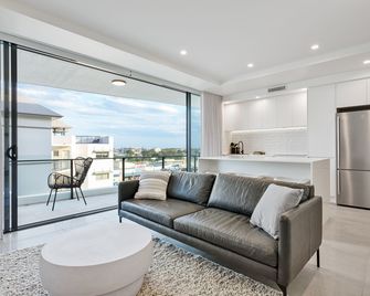 Allure Mooloolaba - Mooloolaba - Living room