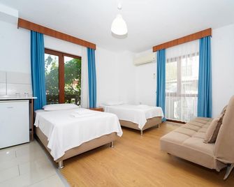 Akyaka Nehir Butik Otel - Ula - Bedroom