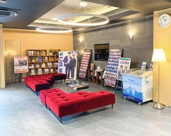 Hotel Livemax Gifu Ekimae - Gifu - Lobby