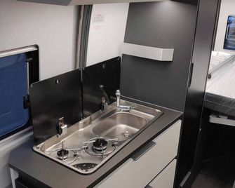 Camper Montenegro and Recreational Vehicles - Budva - Kitchen