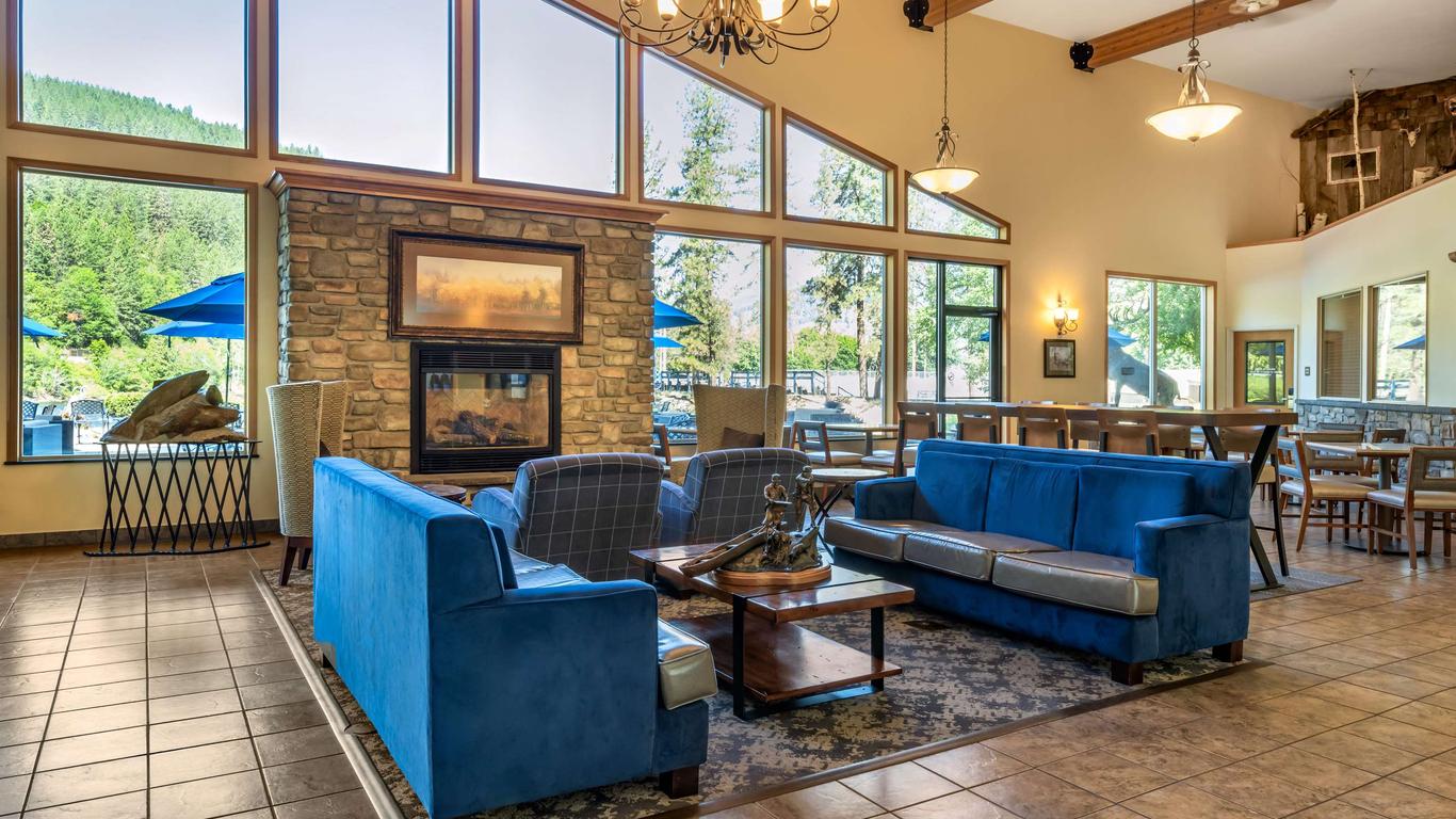 Best Western Lodge at River's Edge