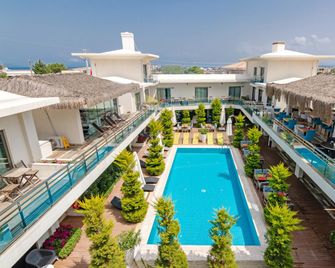The D Hotel Cesme Resort - Cesme - Piscina