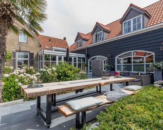De Herberg - Renesse - Patio