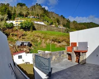 Hot Water House 2 - Furnas - Extérieur