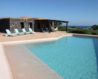 Dammusi I Jardina - Pantelleria - Piscine